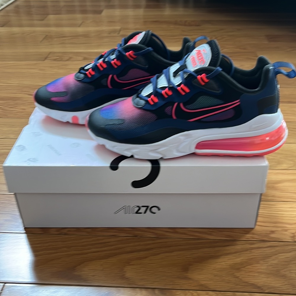 Nike Air Max 270 React